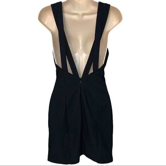 Tobi Black Strapy Dress NWT - Picture 4 of 6